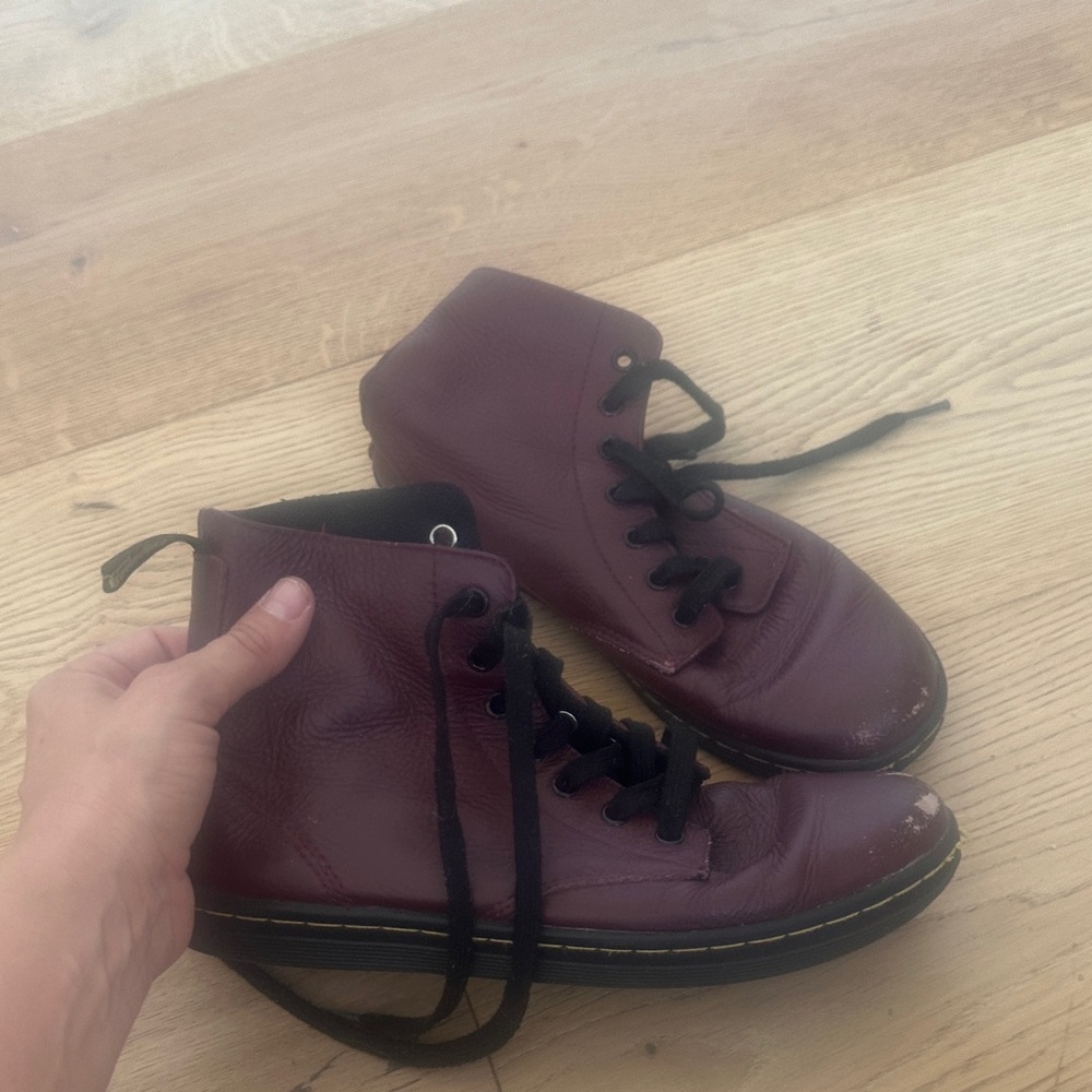 Doc martens leather Burgundy Lace-Up Boots 8 women’s